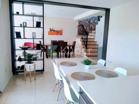 Casa en Venta en San Gabriel, USD 360.000