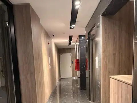 Departamento en Venta en Área Centro Este, USD 180.000