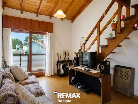 Depto Tipo Casa en Venta 27 años