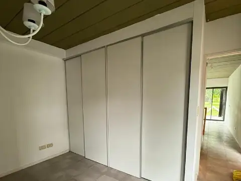 Departamento en Alquiler en Aparts del Pinazo, USD 500