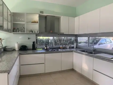 Casa en Venta al Noroeste