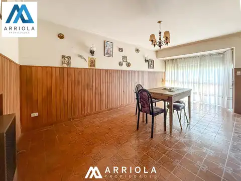 Depto Tipo Casa en Venta de 4 ambientes
