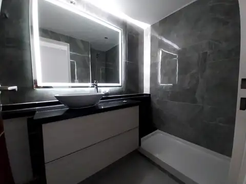 Departamento en Alquiler con 1 cocheras