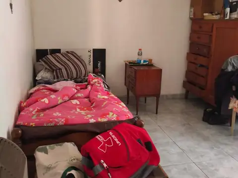 Casa 3 ambientes con 2 baños