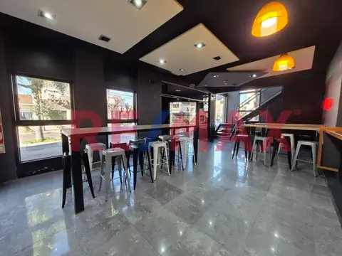 Local Comercial Esquina VENTA Ramos Mejia Terraza