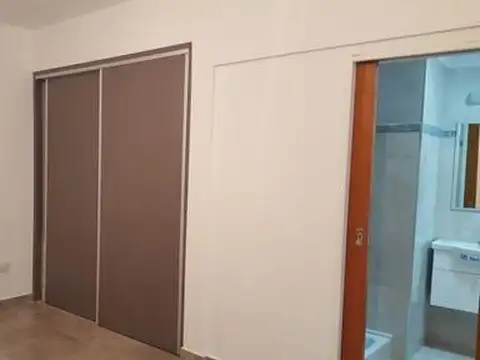 Departamento en Venta en Villa Luzuriaga, USD 140.000