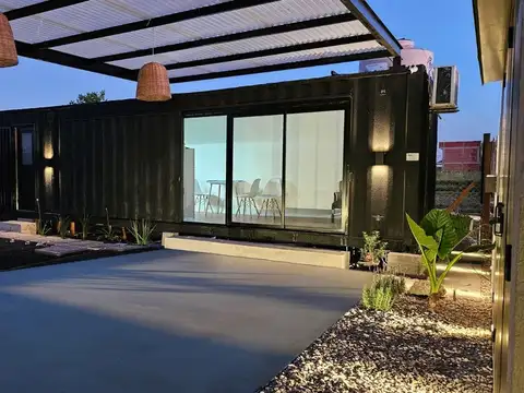 Casa Container de categoria pileta Quincho, Ezeiza