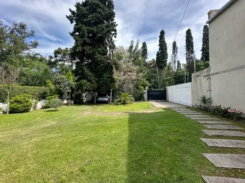 Depto Tipo Casa en Venta de 5 ambientes