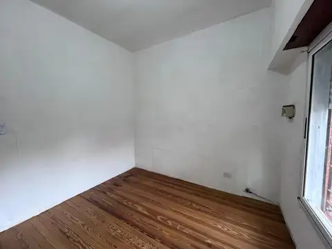 Depto Tipo Casa en Alquiler en Remedios de Escalada, $ 800.000
