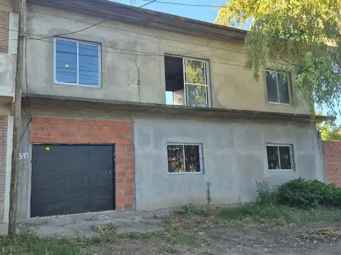 CASA A TERMINAR EN VENTA EN EZEIZA
