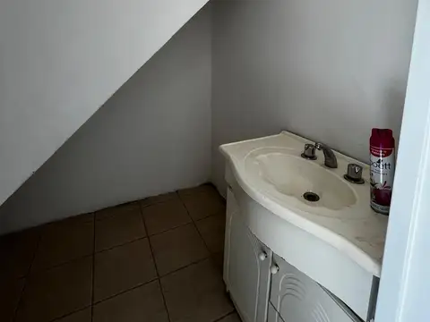 Depto Tipo Casa en Alquiler en San Antonio de Padua, $ 1.000.000