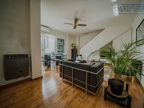 Depto Tipo Casa en Venta de 1 dormitorio