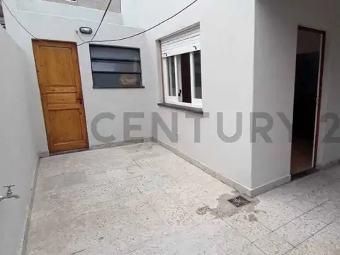 Blas Parera 900, Piso 0
