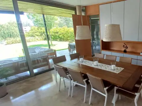 Casa en Venta al Oeste