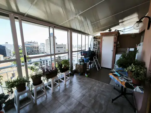 Alcaraz 4400, Piso 7