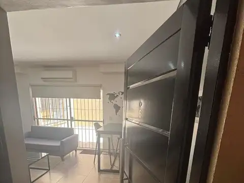 Depto Tipo Casa en Venta en Flores, USD 104.000