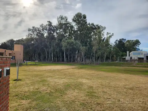 VENTA DE TERRENO EN CLUB MANUEL BELGRANO 