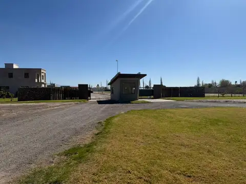 Terreno en Venta en Colonia Richet, Santa Lucía