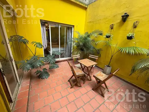Depto Tipo Casa en Venta al Este