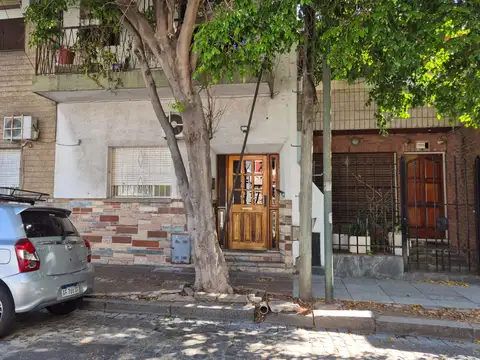 PH 2 AMBIENTES EN PLANTA BAJA  - CON  PATIO -  VISITELO...