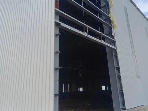 Galpon en Venta 100  mts Frente