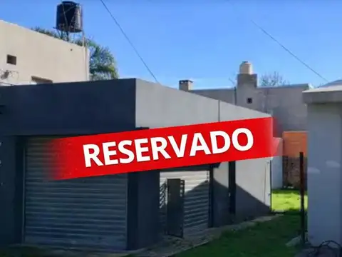 2 LOCALES COMERCIALES EN VENTA - SOBRE CALLE PRINCIPAL - CERCANO A AVENIDA 