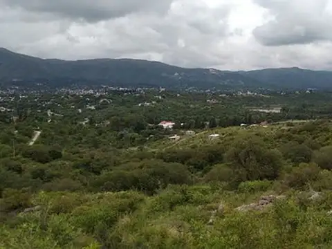 Terreno en Venta en La Falda, USD 49.999