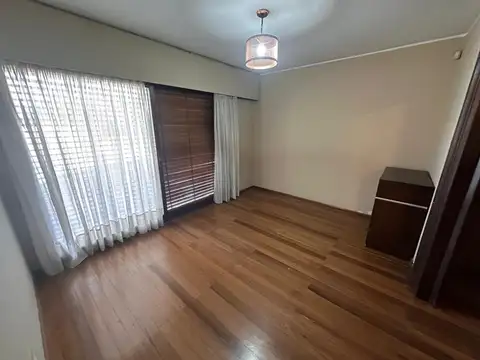 Casa en Venta en Lomas de San Martín, USD 195.000