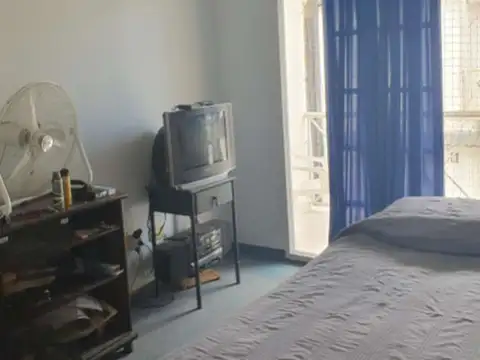 Depto Tipo Casa en Venta en Villa Sarmiento, USD 100.000