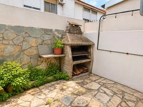 Excelente Casa en Wilde - Merlo al 5800 - Patio y Parrilla - Apto Credito