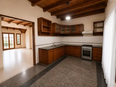 Depto Tipo Casa en Alquiler 26 años