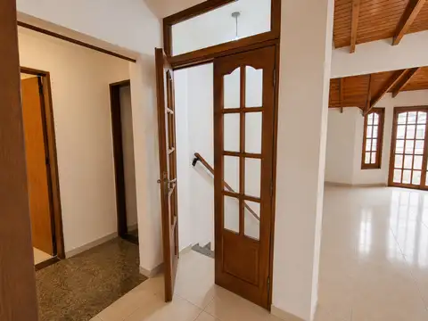Depto Tipo Casa en Alquiler en San Justo, $ 1.500.000