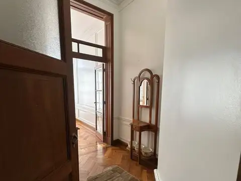 Departamento en Alquiler en Balvanera, $ 1.200.000