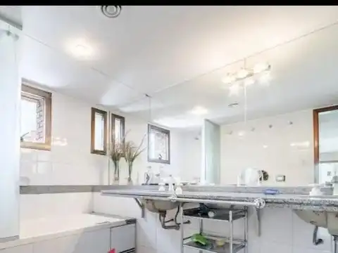 Departamento en Venta de 7 ambientes