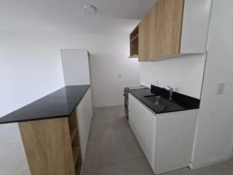 Departamento en Alquiler con 1 cocheras