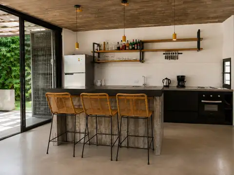 Casa 3 ambientes con 2 baños