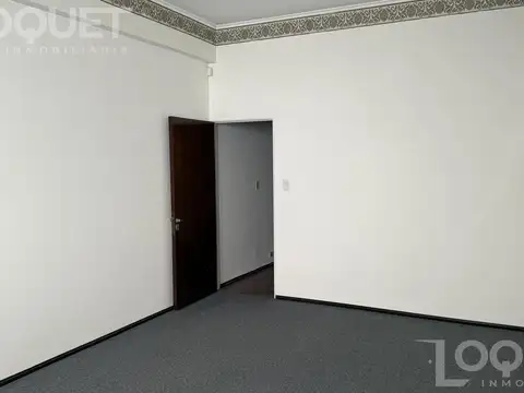 Oficina 2 ambientes con 2 baños