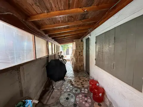 Casa 3 ambientes con 2 baños