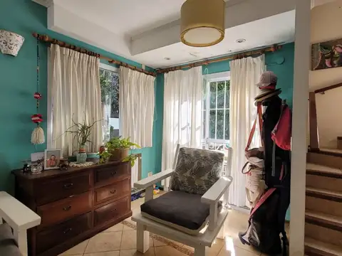 Depto Tipo Casa en Venta de 3 dormitorios