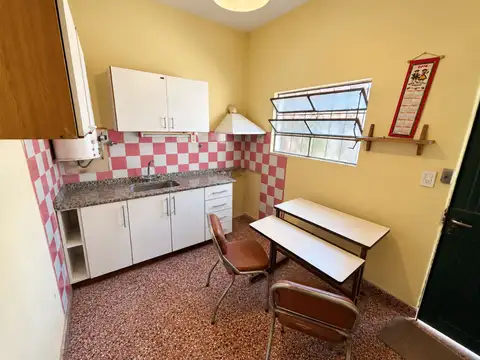 CASA EN VENTA 3 AMBIENTES JOSÉ LEÓN SUÁREZ