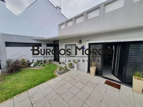 Casa De 3 Ambientes Totalmente Reciclada