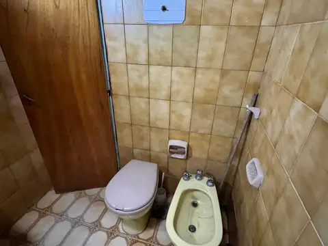 Casa en Alquiler con 1 cochera