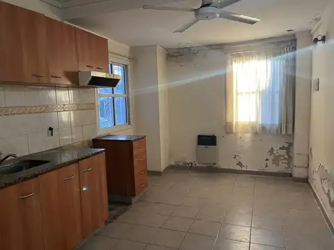 Departamento 3 ambientes con 1 baño