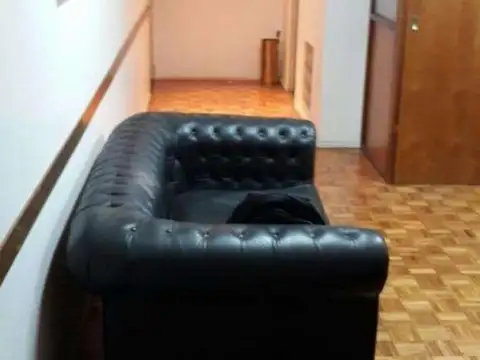 EXCELENTE OFICINA A LA CALLE TODO LUZ OPORTUNIDAD