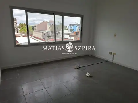 Oficina en Alquiler en San Justo, $ 390.000