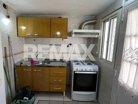 Depto Tipo Casa 2 ambientes con 1 baño