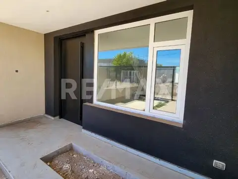 Casa en Venta en Centenario, USD 190.000