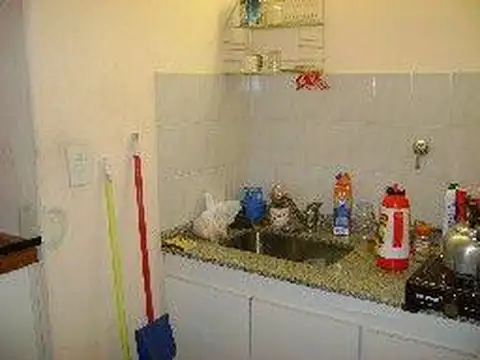 Depto Tipo Casa 6 ambientes con 2 baños