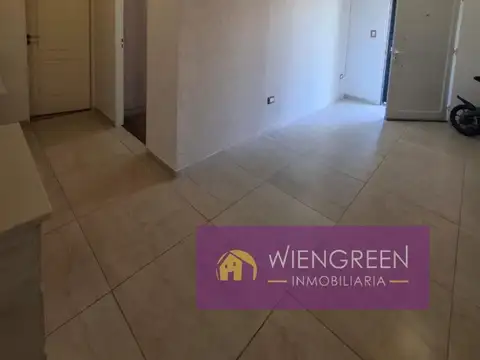 Alquilo Oficia/Consultorio/Uso Comercial