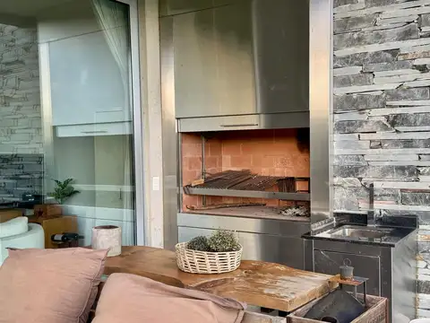 Departamento en Alquiler con 2 cochera